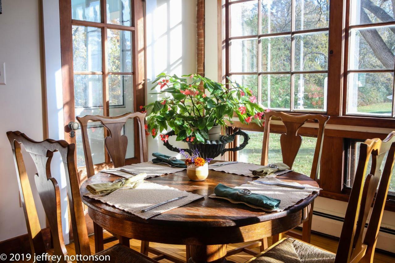 Whitford House And Twin View Barn Bed & Breakfast Addison ภายนอก รูปภาพ